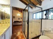 Venta de casa en Jardines de Cuernavaca, Cuernavaca,...