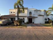 VENTA DE CASA EN JARDINES DEL LAGO AL PONIENTE DE LA...