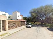 VENTA DE CASA EN JOSE MARIA VELASCO LOMAS DE SANTA ANITA...