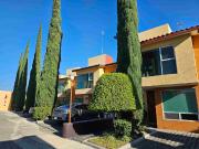 VENTA DE CASA EN JURIQUILLA CERCA DE LA UVM