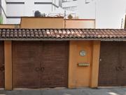 VENTA DE CASA EN LA BENITO JUAREZ CDMX COL. NOCHE BUENA...