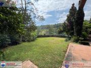 Venta de casa en la Col. Del Bosque, Cuernavaca,...