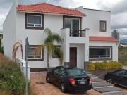 VENTA DE CASA EN LA COLONIA CUMBRES DEL LAGO EN QUERÉTARO