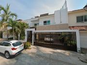 VENTA DE CASA EN LA COLONIA FLUVIAL VALLARTA EN PUERTO...