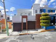 VENTA DE CASA EN LA COLONIA LOMAS DE VISTA HERMOSA EN...