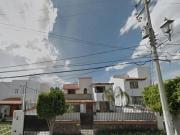 VENTA DE CASA EN LA COLONIA MANZANARES EN JURIQUILLA...