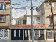 VENTA DE CASA EN LA COLONIA SAN JUAN DE ARAGON VI...