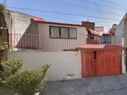 VENTA DE CASA EN LA COLONIA UNIDAD VICTORIA, TOLUCA,...