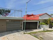 VENTA DE CASA EN LA CONDESA