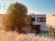 VENTA DE CASA EN LA JOYA, CUMBRES DEL LAGO, QUERETARO