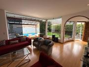 Venta de casa en la molina rinconada del lago familiar...