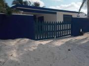 Venta de casa en la playa en la orilla del mar