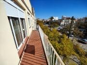 Venta de Casa en La Rapita con dos piso y un local comercial