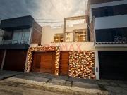 Venta De Casa En La Urb. La Florida Chiclayo