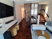 CASA TRIPLEX REMODELADA CON PUERTA A CALLE 4 DORMITORIOS...