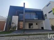 VENTA DE CASA EN LOMAS DE ANGELOPOLIS