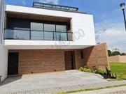 Venta de Casa en Lomas de ANgelopolis