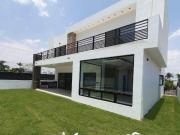 VENTA DE CASA EN LOMAS DE COCOYOC