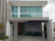 VENTA DE CASA EN LOMAS DE GRAN JARDIN
