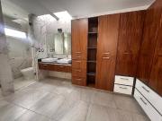 VENTA DE CASA EN LOMAS DE PUNTA DEL ESTE HERMOSOS ACABADOS