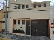 VENTA DE CASA EN LOMAS DE TZOMPANTLE, CUERNAVACA, MORELOS