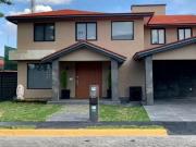 Venta de Casa en Lomas de Valle Escondido, Atizapán de...