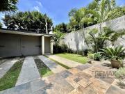 Venta de casa en Lomas de Vista Hermosa, Col. Vista...