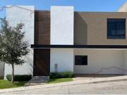 VENTA DE CASA EN LOMAS DEL MOLINO III