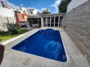 VENTA DE CASA EN LUGANO DE 3 AMBIENTES CON QUINCHO,...