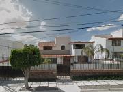 Venta de casa en: Manzanares, Juriquilla, Qro
