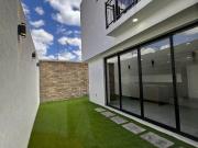 VENTA DE CASA EN MAYORAZGO MUY AMPLIA