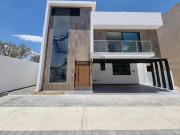Venta de Casa en Metepec en Exclusivo Residencial