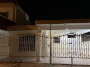 Venta de casa en Miraflores de 2 Habitaciones Una planta