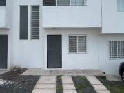 Venta De Casa En Misión Del Parque 2 Recamaras 1.5 Baños