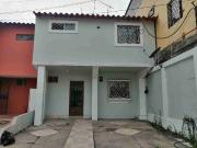 Venta de Casa en Mucho Lote 1, Etapa Valencia