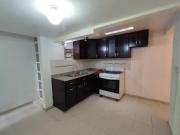 Venta de casa en Nezahualcóyotl, con terraza