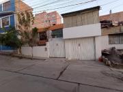 Venta de casa en Paucarpata, al costado del estadio La...