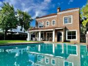 VENTA DE CASA EN Pilar