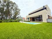 VENTA DE CASA EN Pilar VENTA DE CASA EN Pilar