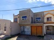 VENTA DE CASA EN PRADERAS DE LEON, CHIHUAHUA