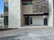 VENTA DE CASA EN PRIVANZAS ACACIA