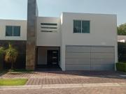 Venta de Casa en Puerta de Hierro, Puebla