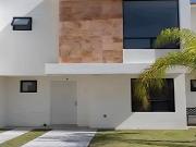 Venta De Casa En Queretaro
