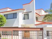 VENTA DE CASA EN QUERETARO JURIQUILLA COL VILLAS DEL MESON