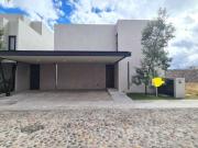 Venta de casa en Querétaro, Lomas del Campanario Norte...