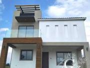 VENTA DE CASA EN RESIDENCIAL CONDADO DEL VALLE EN METEPEC