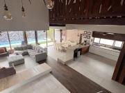 VENTA DE CASA EN RESIDENCIAL CUMBRES