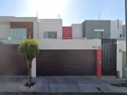 VENTA DE CASA EN RESIDENCIAL ESMERALDA COLIMA
