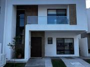 Venta de casa en Residencial Tossá