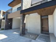 VENTA DE CASA EN RINC?N DE LOS ENCINOS, AL NORTE DE SALTILLO